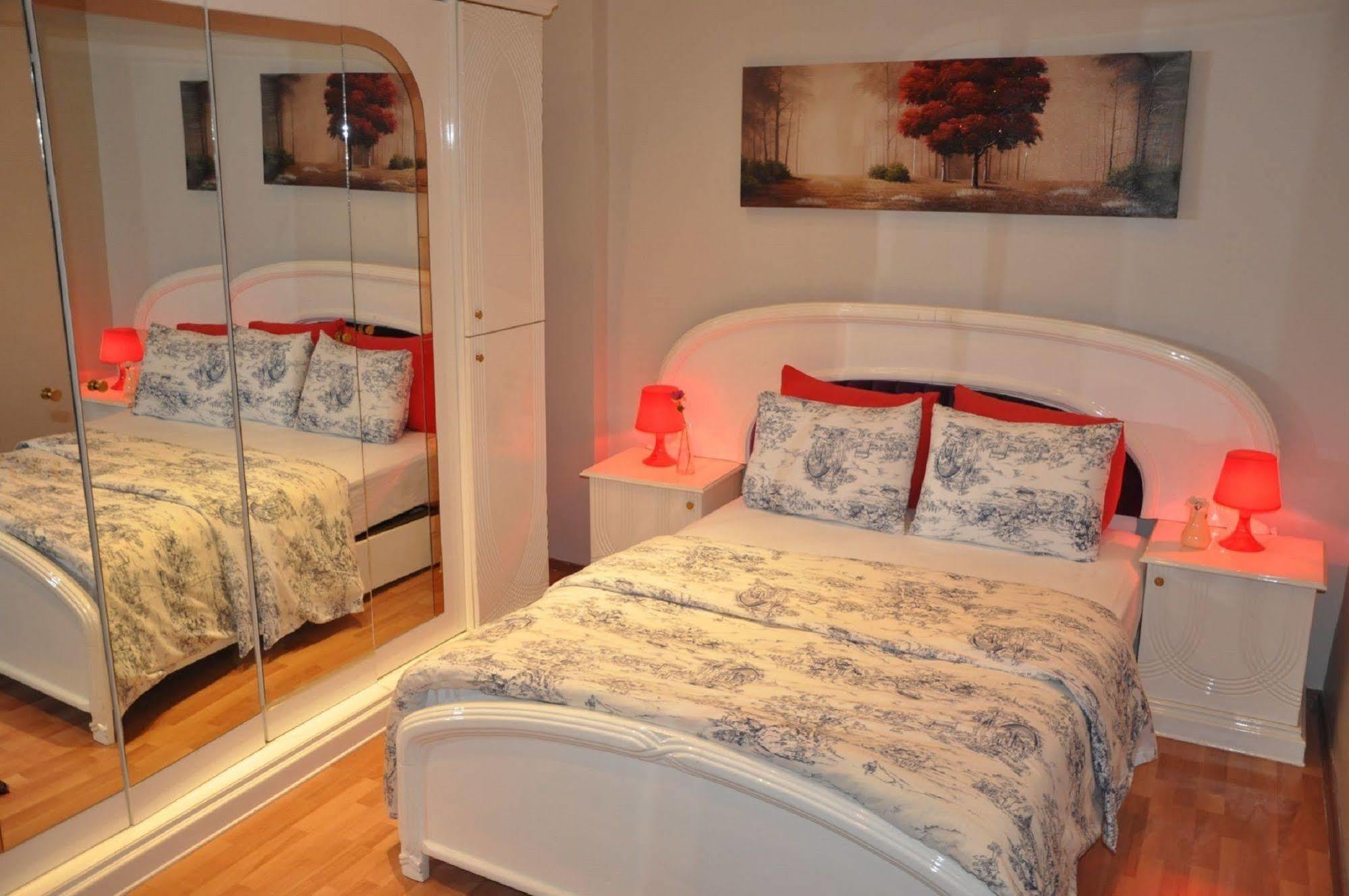 Fuar Ev Taksim Galata Apartment Istanbul Bagian luar foto